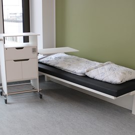 EasyBed (Esbjerg) kan nemt opredes som pårørendeseng.